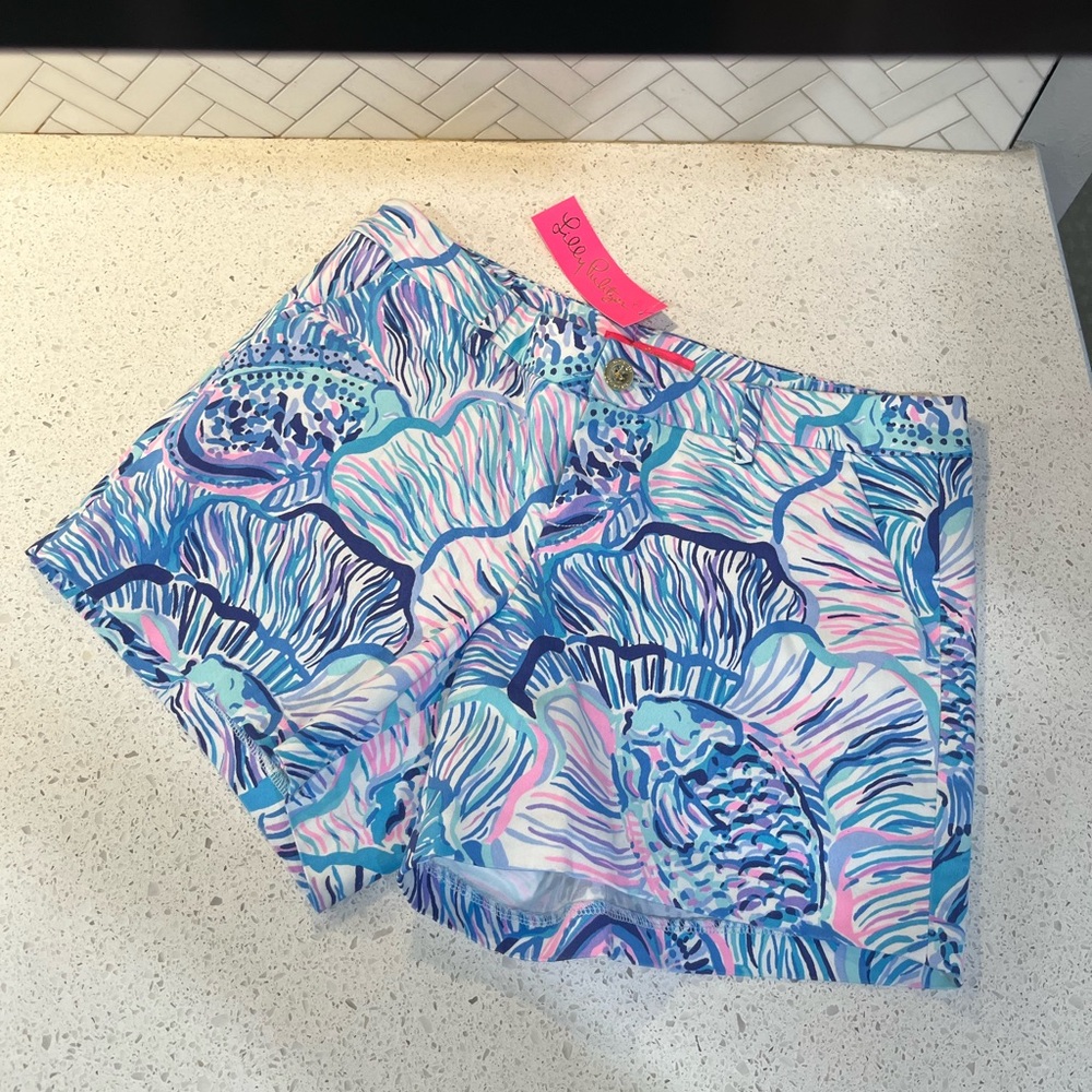 Lilly Pulitzer Callahan Stretch Shorts Fishful Thinking Size 8 NWT - Picture 2 of 13